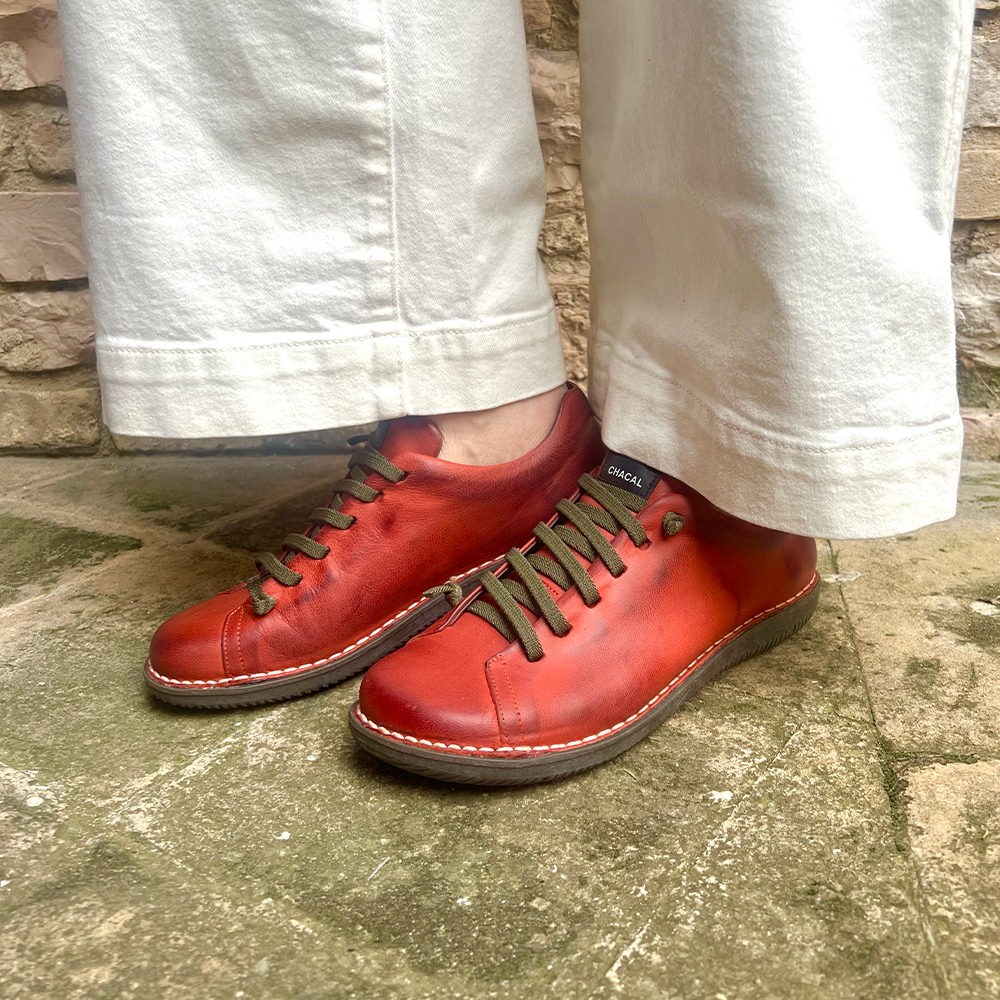 Chacal | Scarpa Lacci a Contrasto Rosso 3 Chacal | Scarpa Lacci a Contrasto Rosso - immagine 3